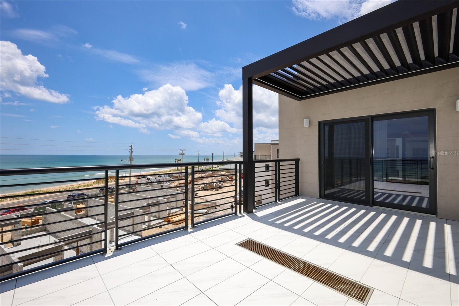 BAILEY BY THE SEA - Residential