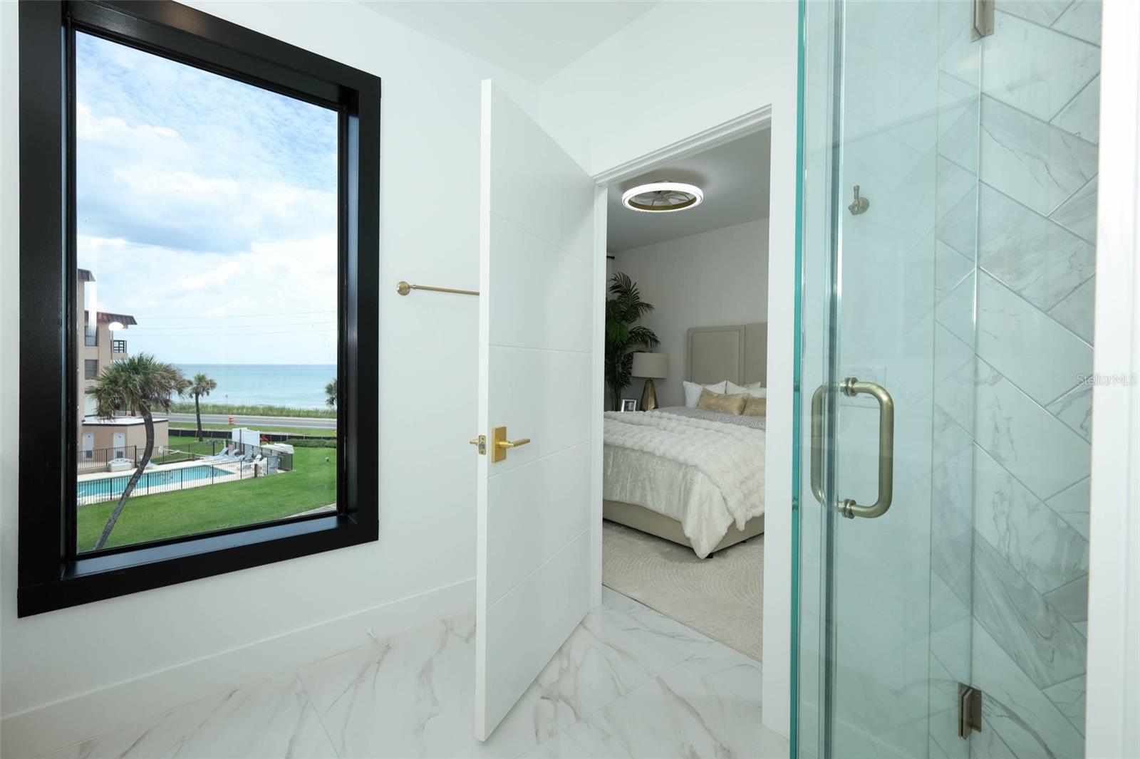 BAILEY BY THE SEA - Residential