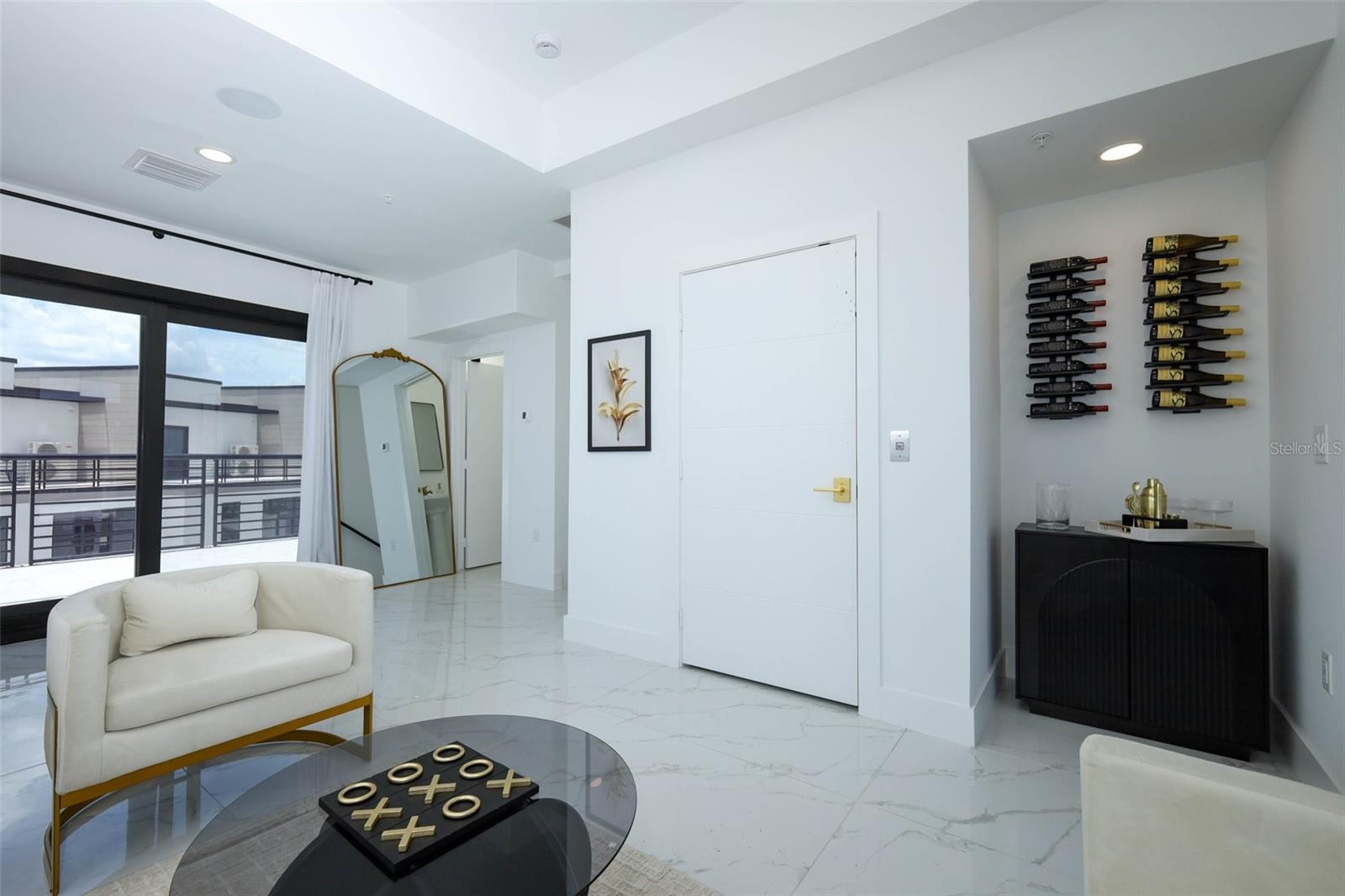 BAILEY BY THE SEA - Residential