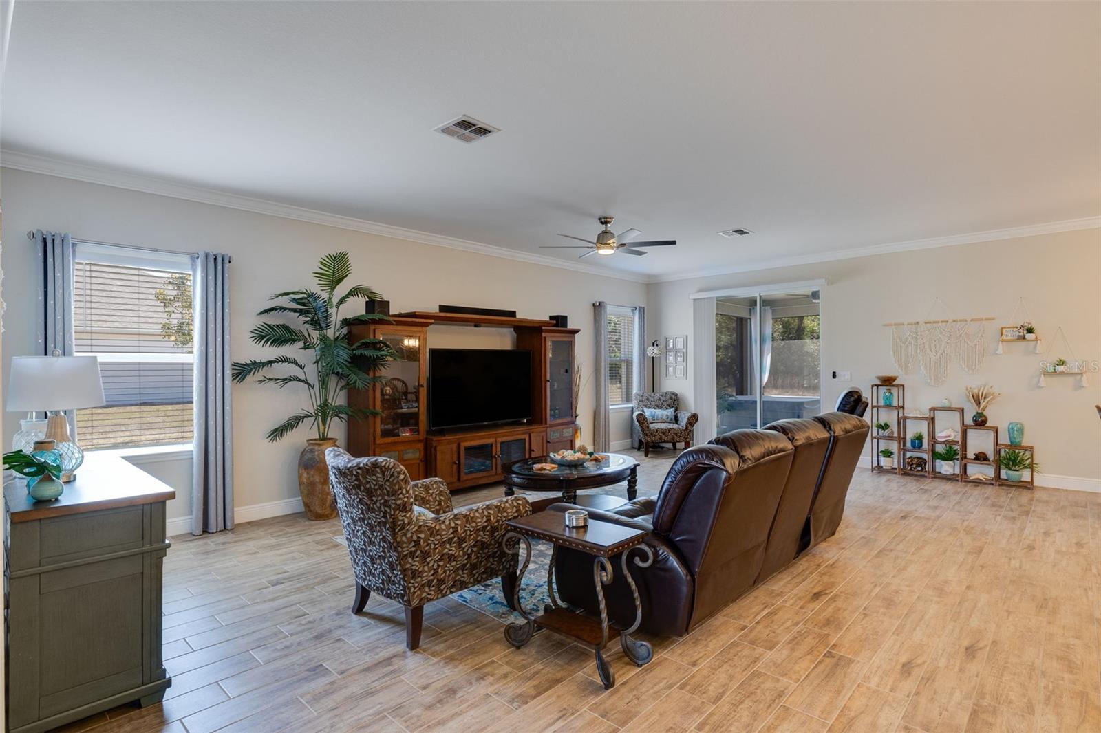 PUNTA GORDA ISLES SEC 16 - Residential