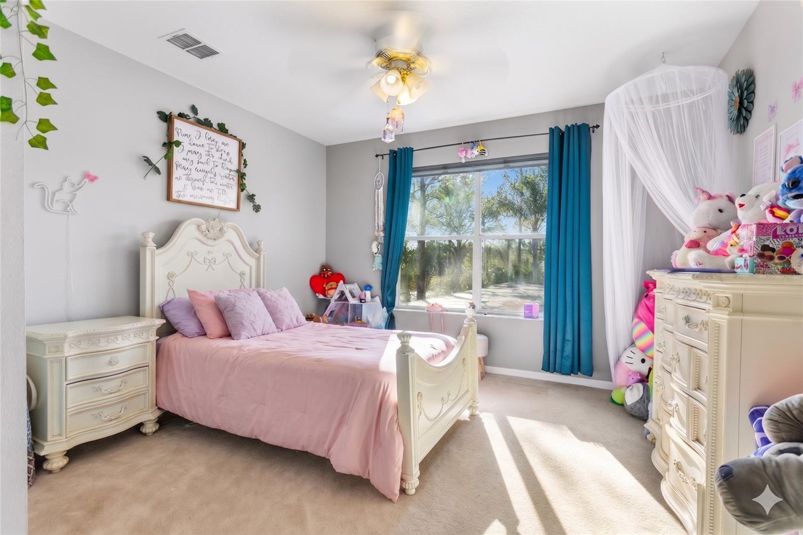 PICKETT DOWNS - Residential