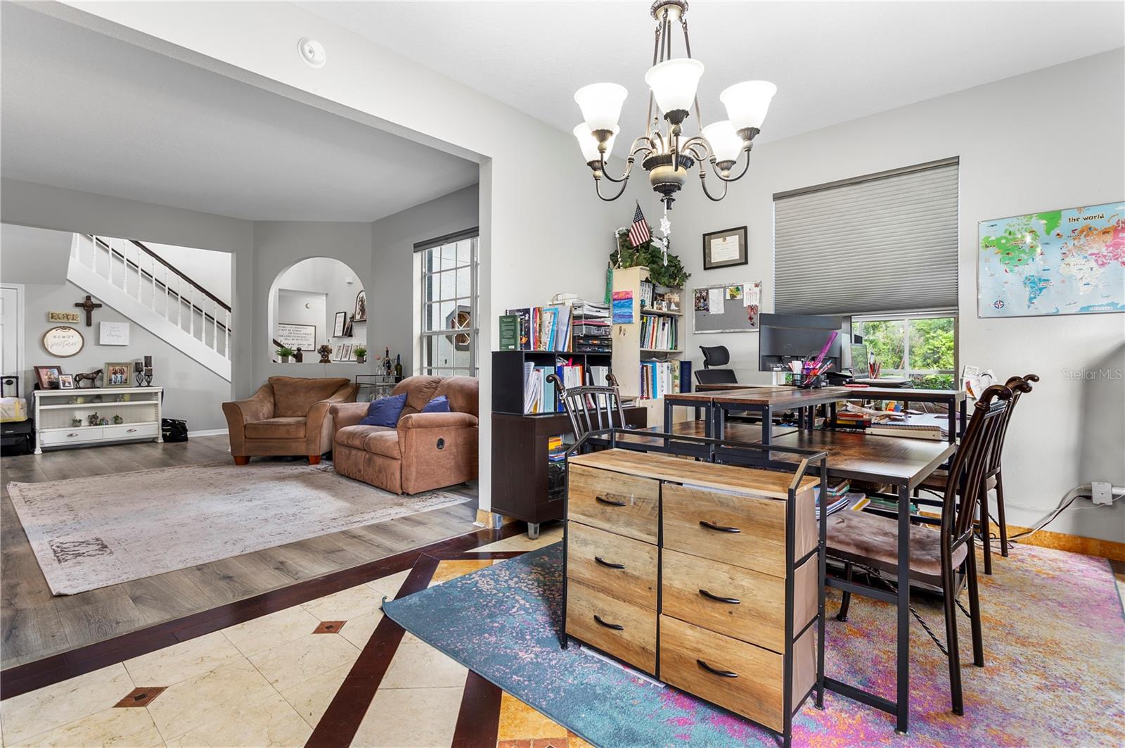 PICKETT DOWNS - Residential