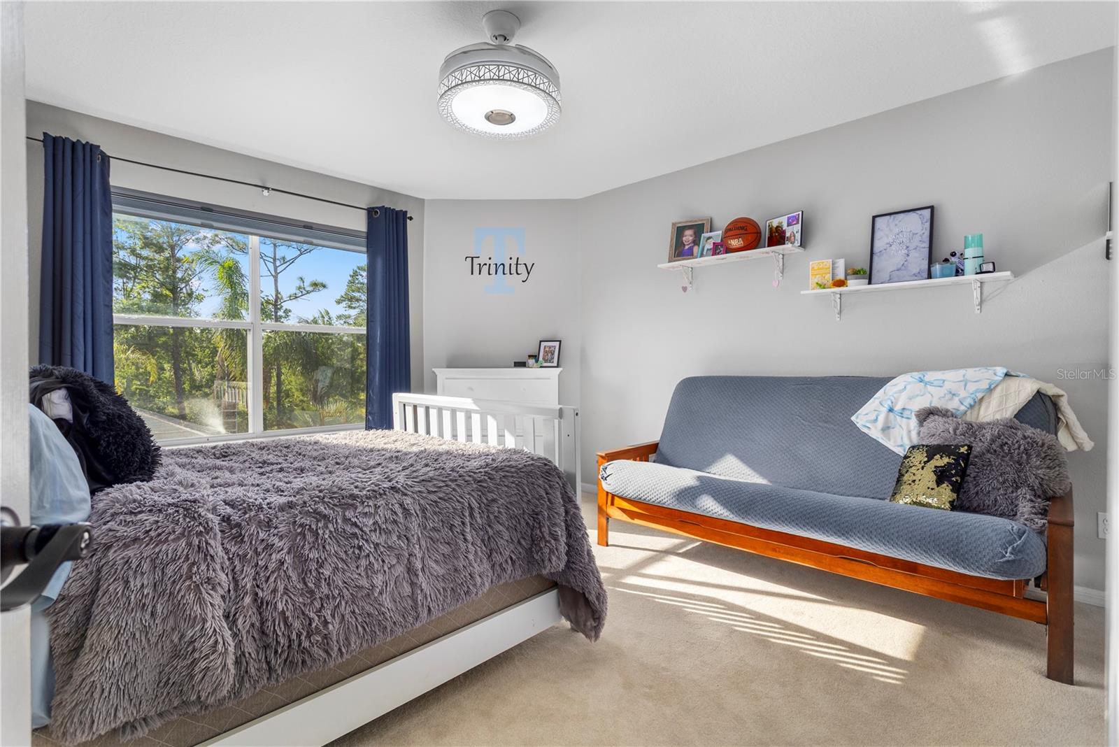 PICKETT DOWNS - Residential