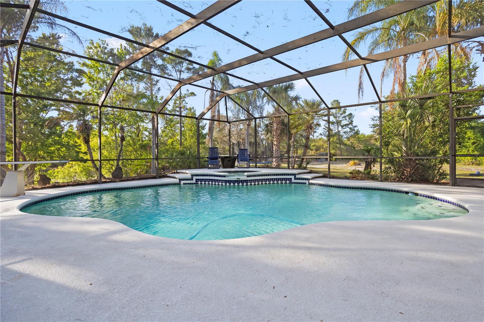 PICKETT DOWNS - Residential
