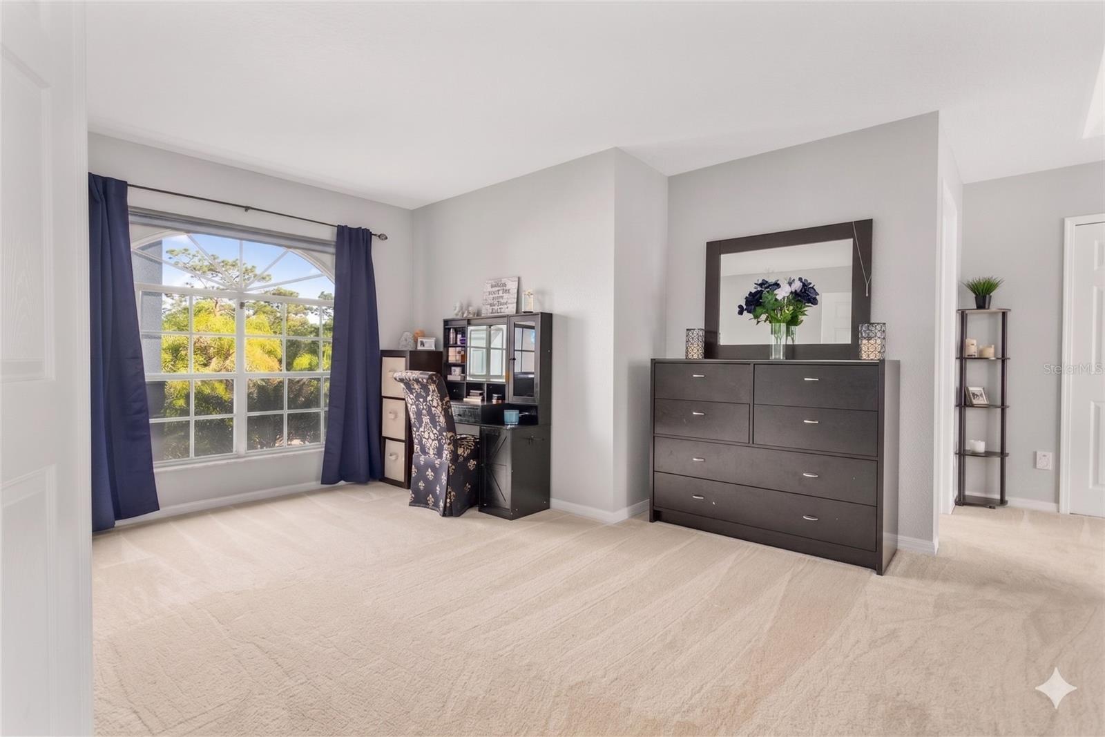 PICKETT DOWNS - Residential