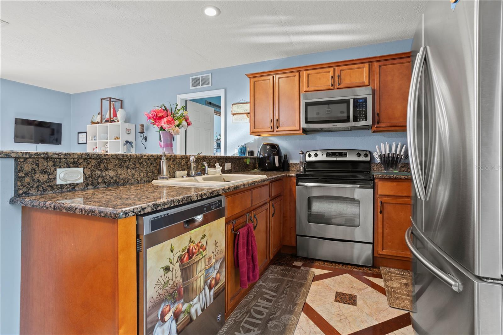 PICKETT DOWNS - Residential