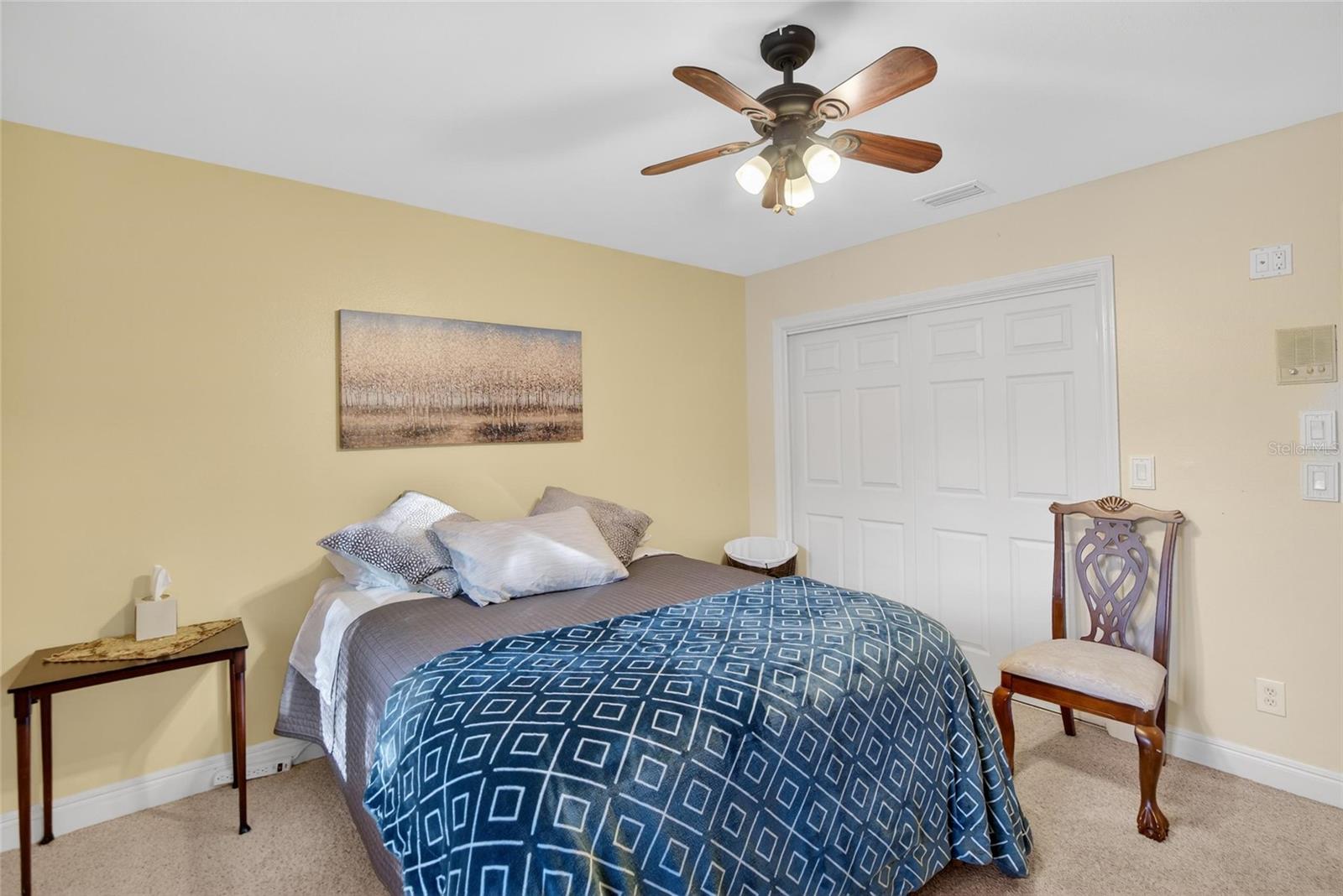 BARRINGTON OAKS EAST - Residential
