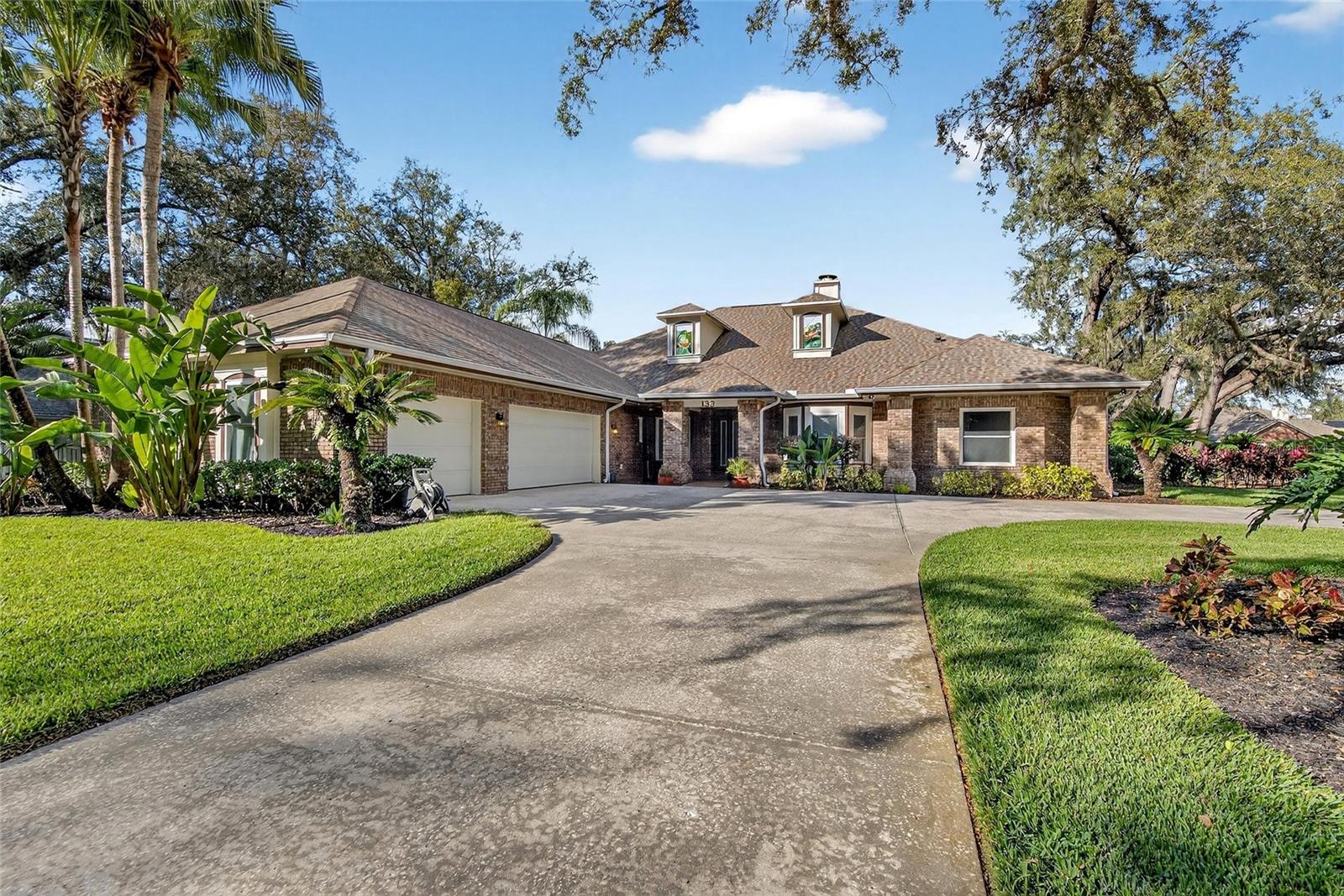 BARRINGTON OAKS EAST - Residential