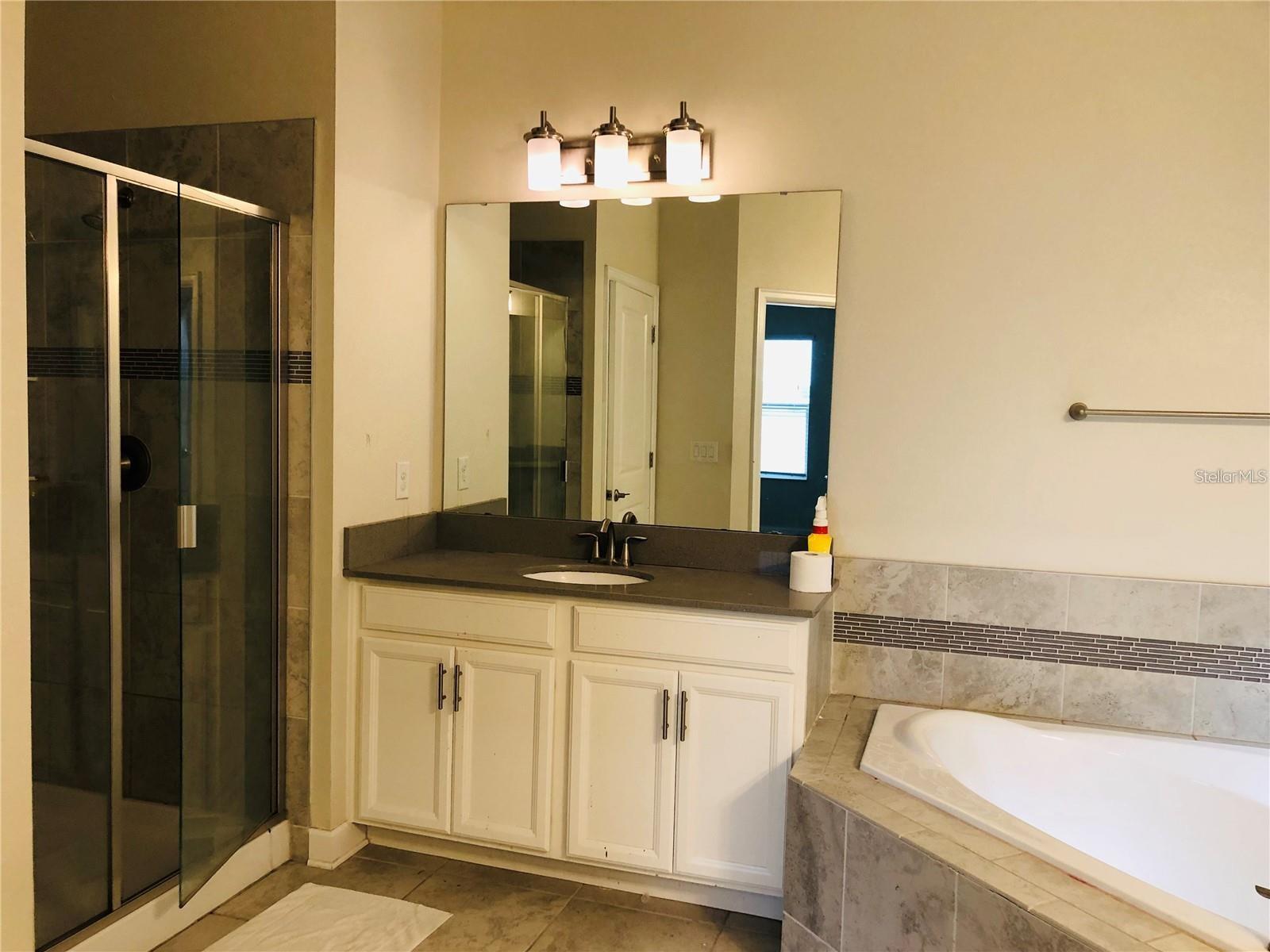 STOREY LAKE TR K - Residential Lease