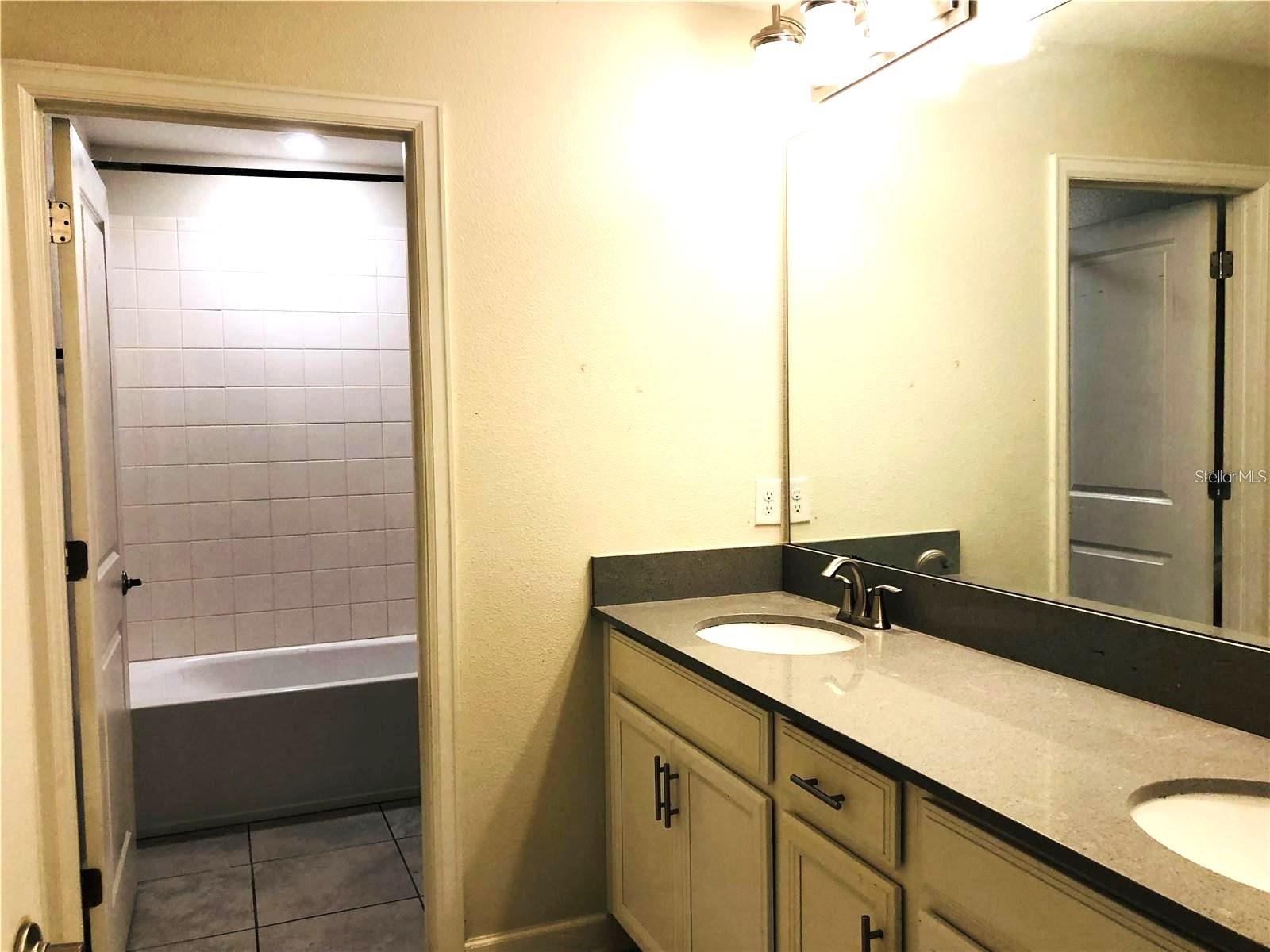 STOREY LAKE TR K - Residential Lease