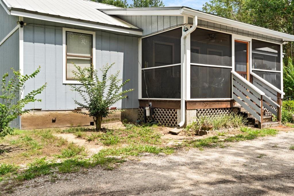 EAST UMATILLA - Residential