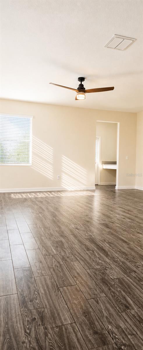 STOREY PK-PCL L - Residential