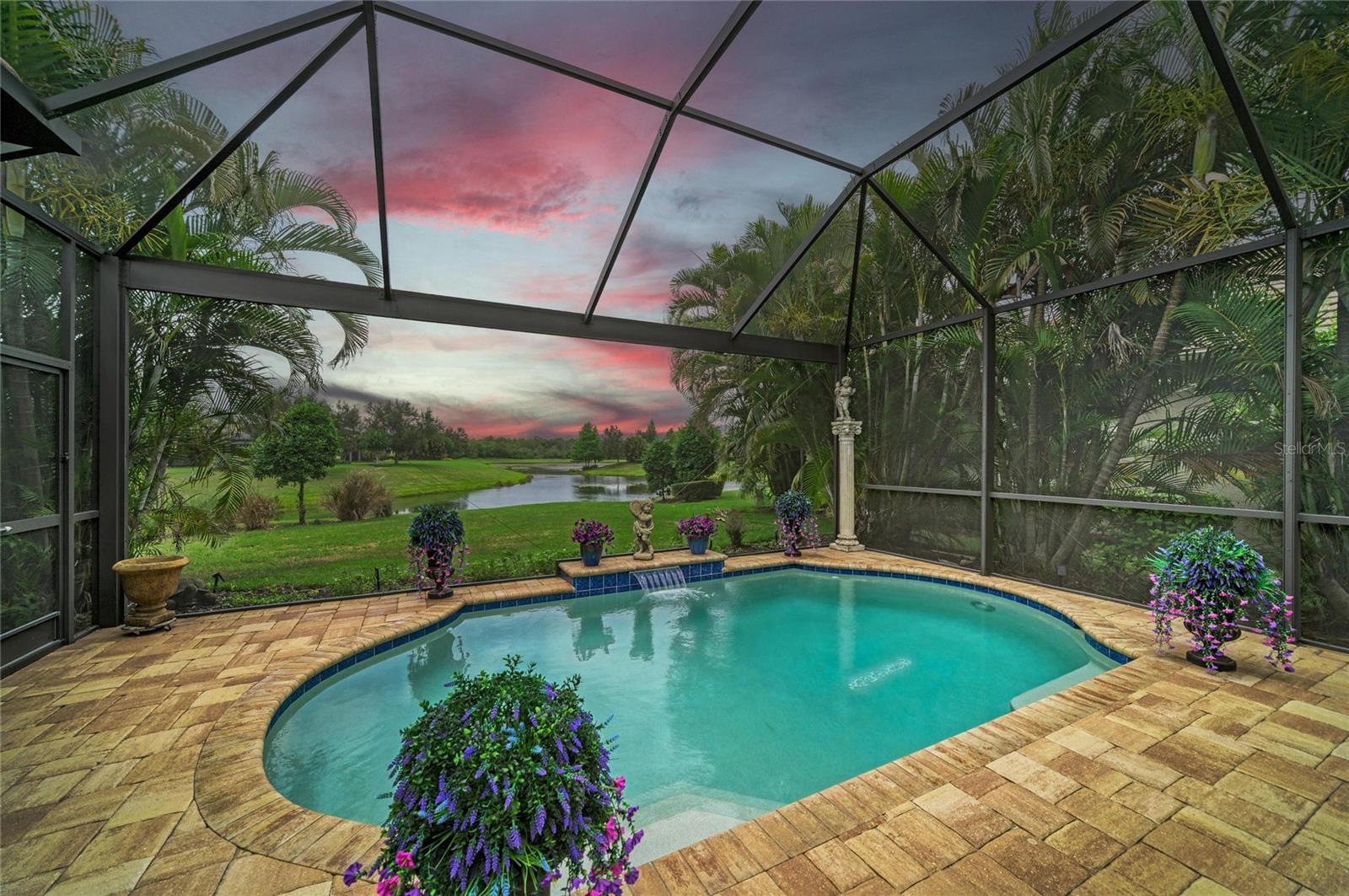COUNTRY CLUB EAST AT LAKEWD RNCH QQ1 2B - Residential