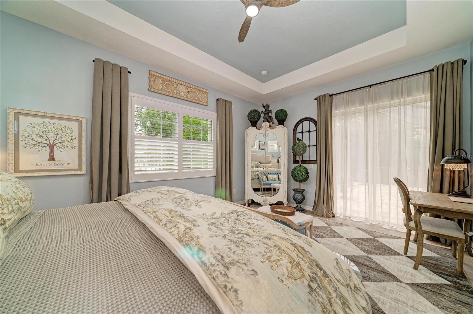 COUNTRY CLUB EAST AT LAKEWD RNCH QQ1 2B - Residential