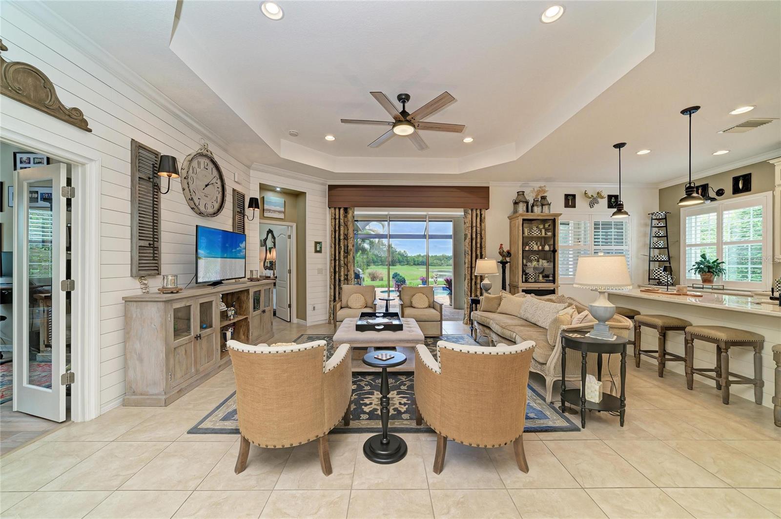 COUNTRY CLUB EAST AT LAKEWD RNCH QQ1 2B - Residential