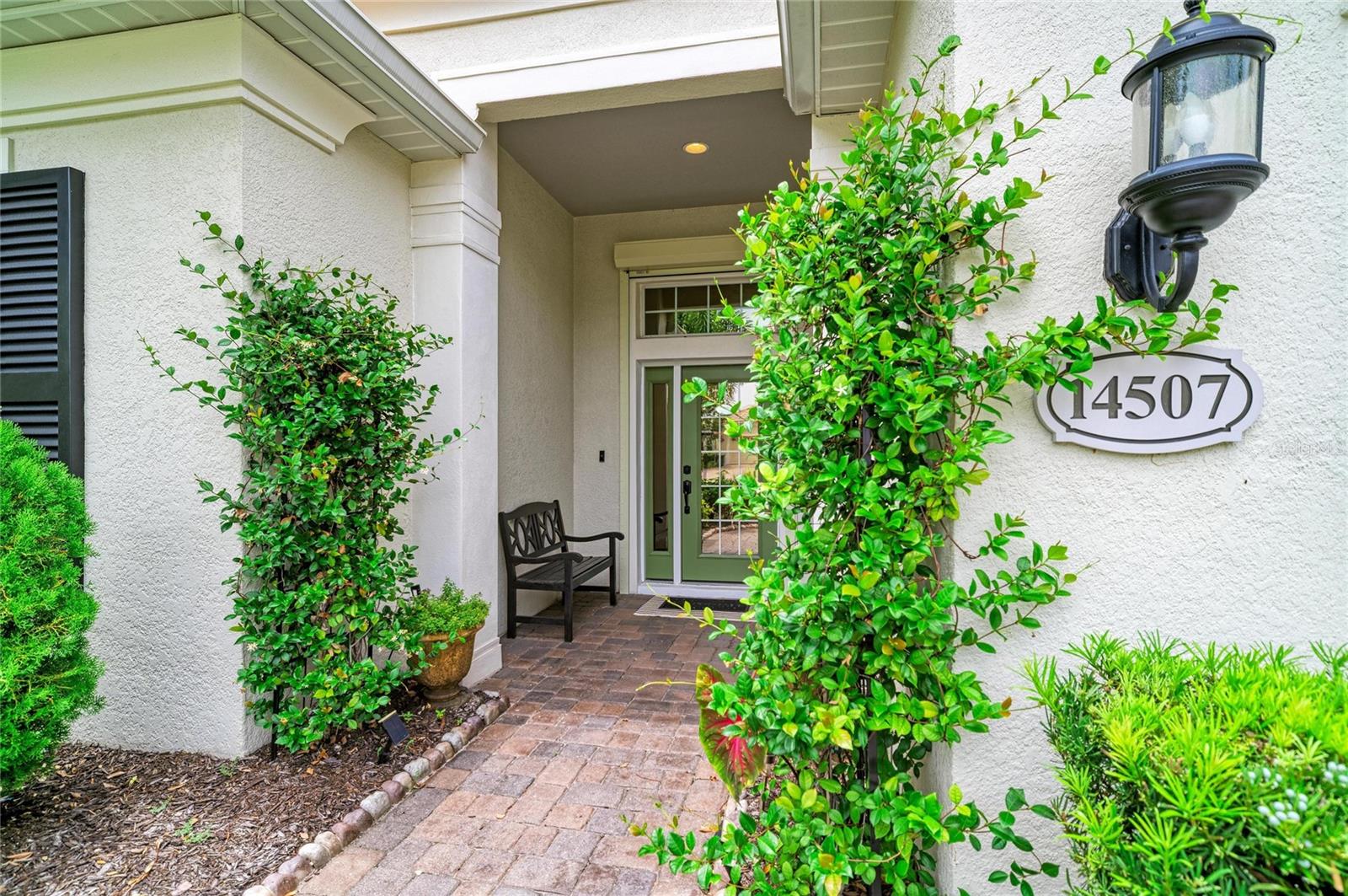 COUNTRY CLUB EAST AT LAKEWD RNCH QQ1 2B - Residential