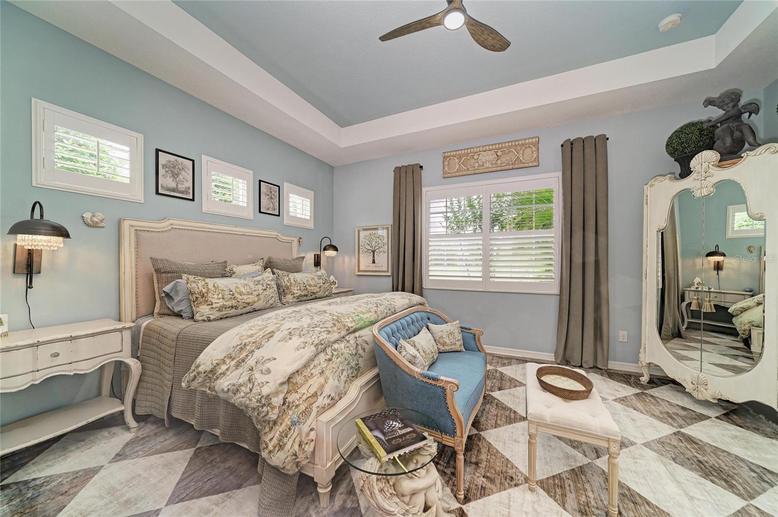 COUNTRY CLUB EAST AT LAKEWD RNCH QQ1 2B - Residential