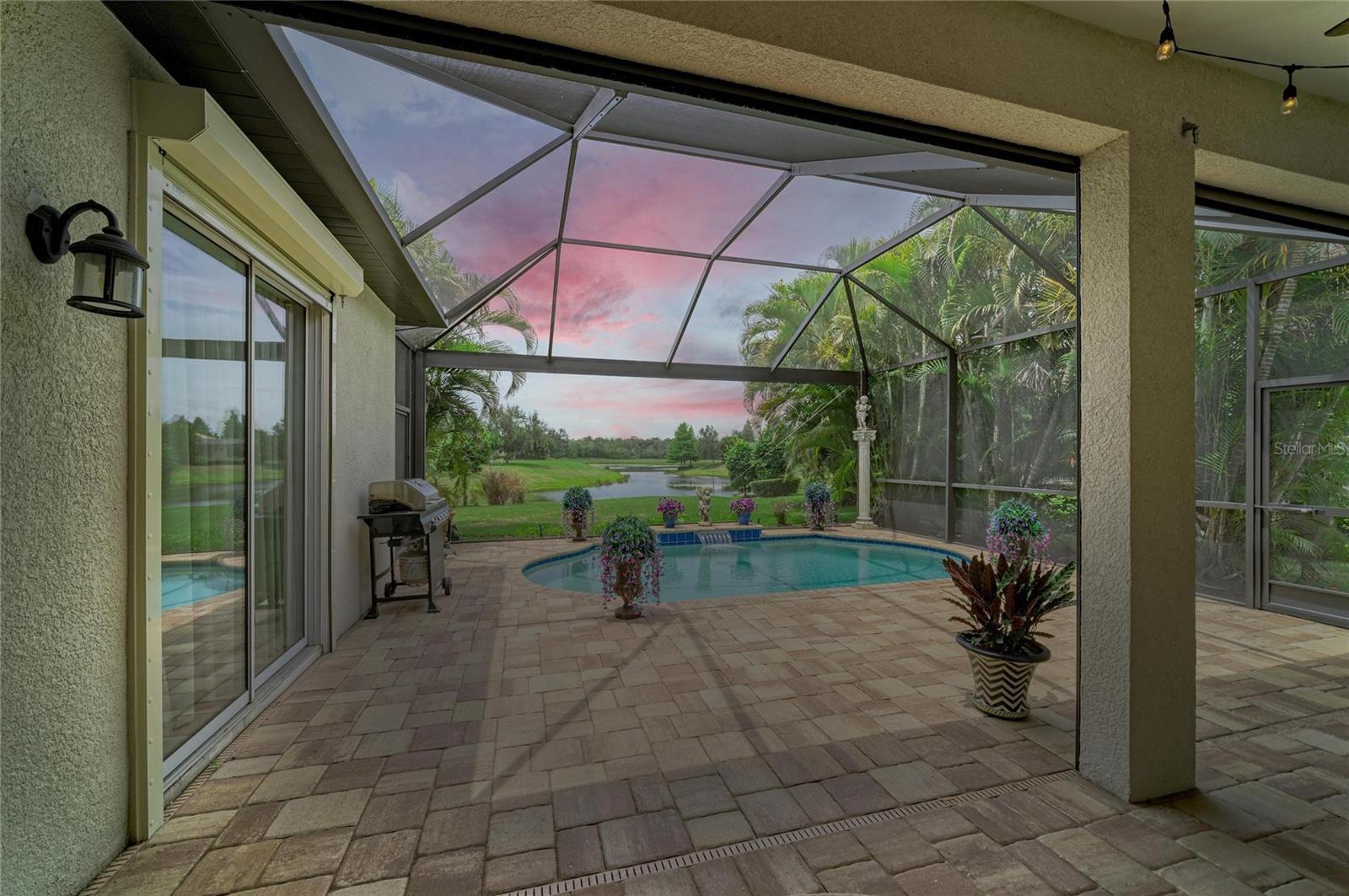 COUNTRY CLUB EAST AT LAKEWD RNCH QQ1 2B - Residential