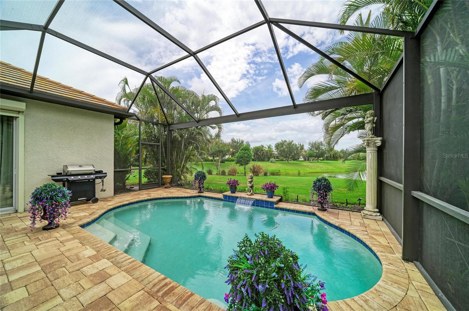 COUNTRY CLUB EAST AT LAKEWD RNCH QQ1 2B - Residential