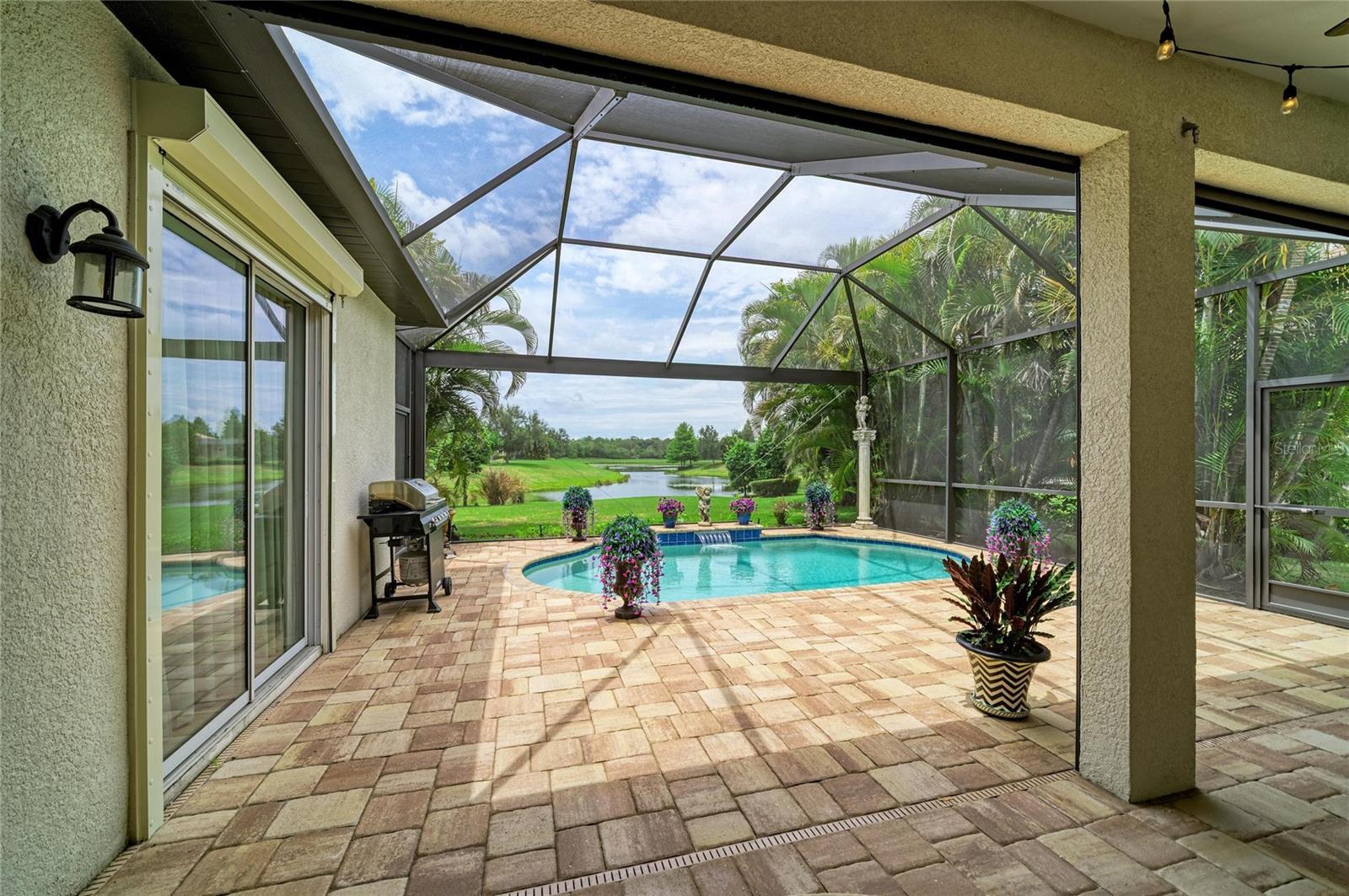 COUNTRY CLUB EAST AT LAKEWD RNCH QQ1 2B - Residential