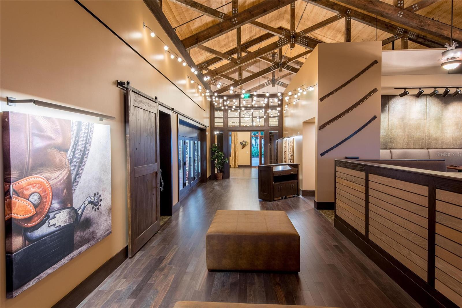COUNTRY CLUB EAST AT LAKEWD RNCH QQ1 2B - Residential