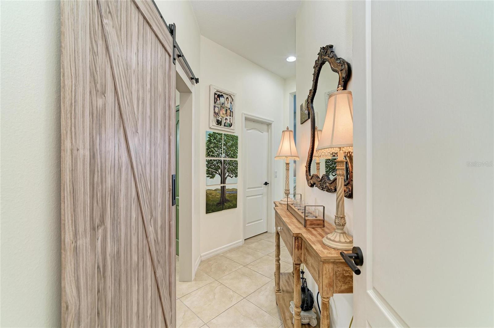 COUNTRY CLUB EAST AT LAKEWD RNCH QQ1 2B - Residential