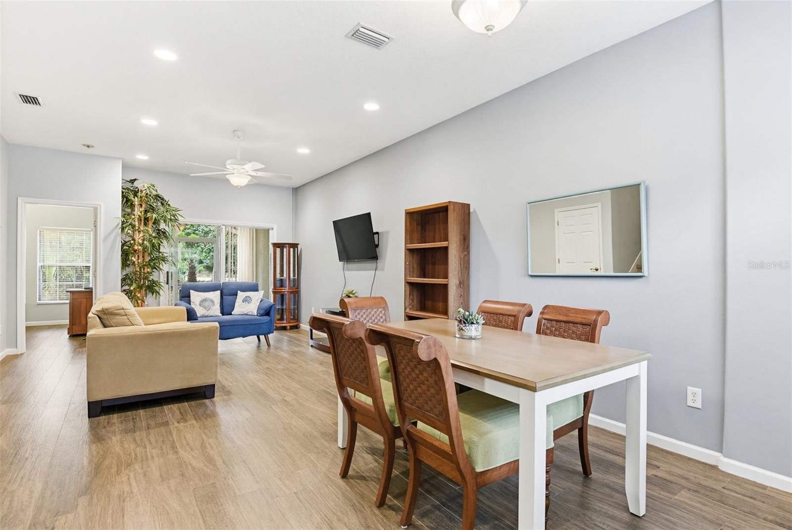 BRIDGEWATER/FLAGLER BEACH - Residential