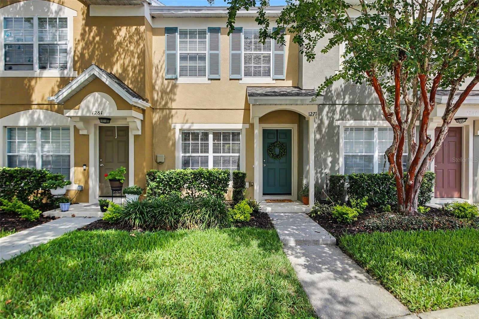 REGENCY OAKS - Residential