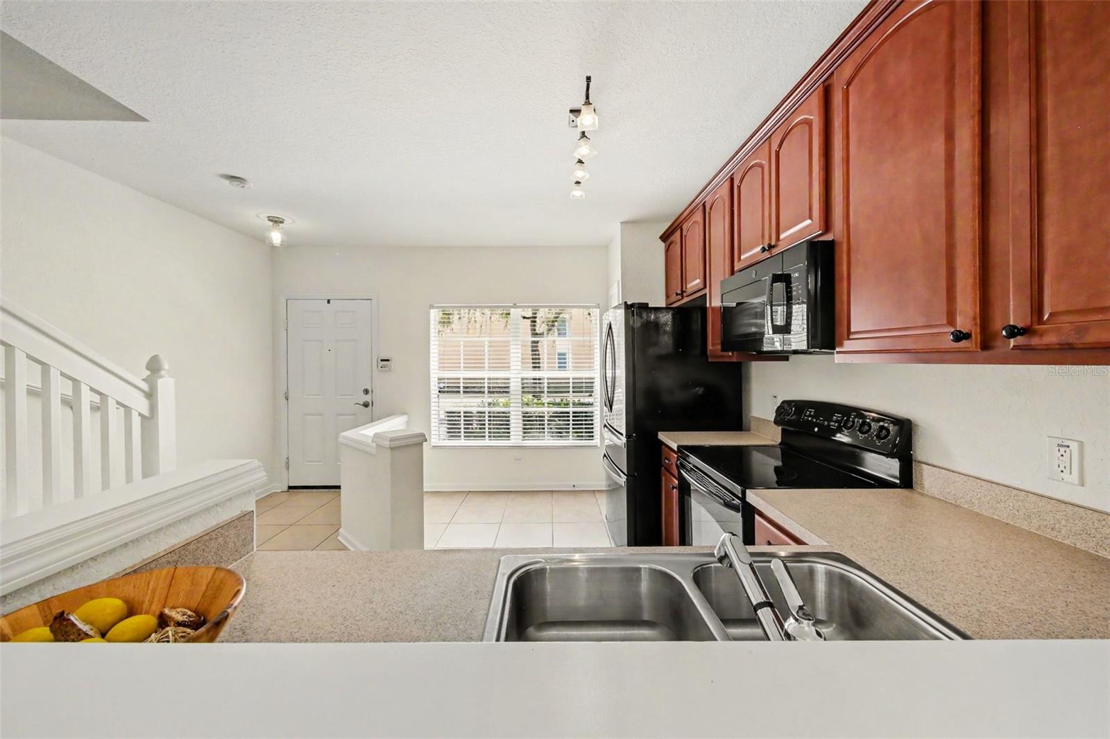 REGENCY OAKS - Residential