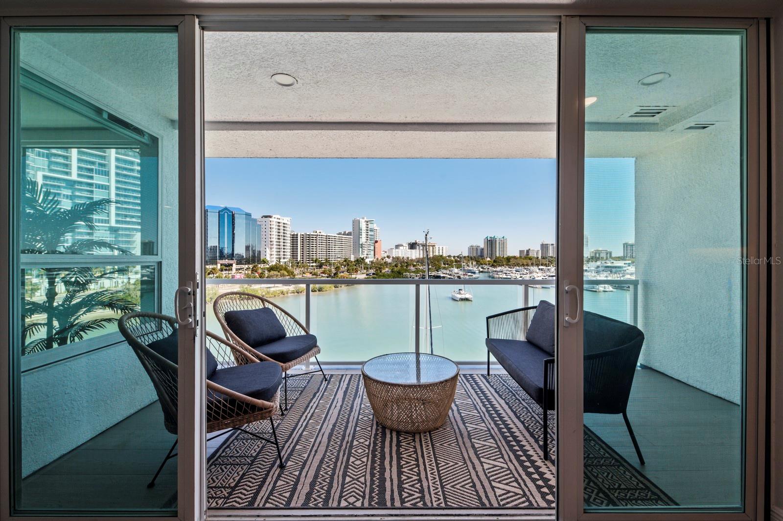 HARBOR VIEW ON GOLDEN GATE POINT - Residential