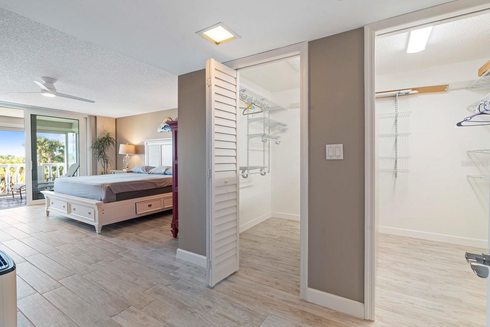 SILVER SANDS BEACH & RACQUET CLUB - Residential