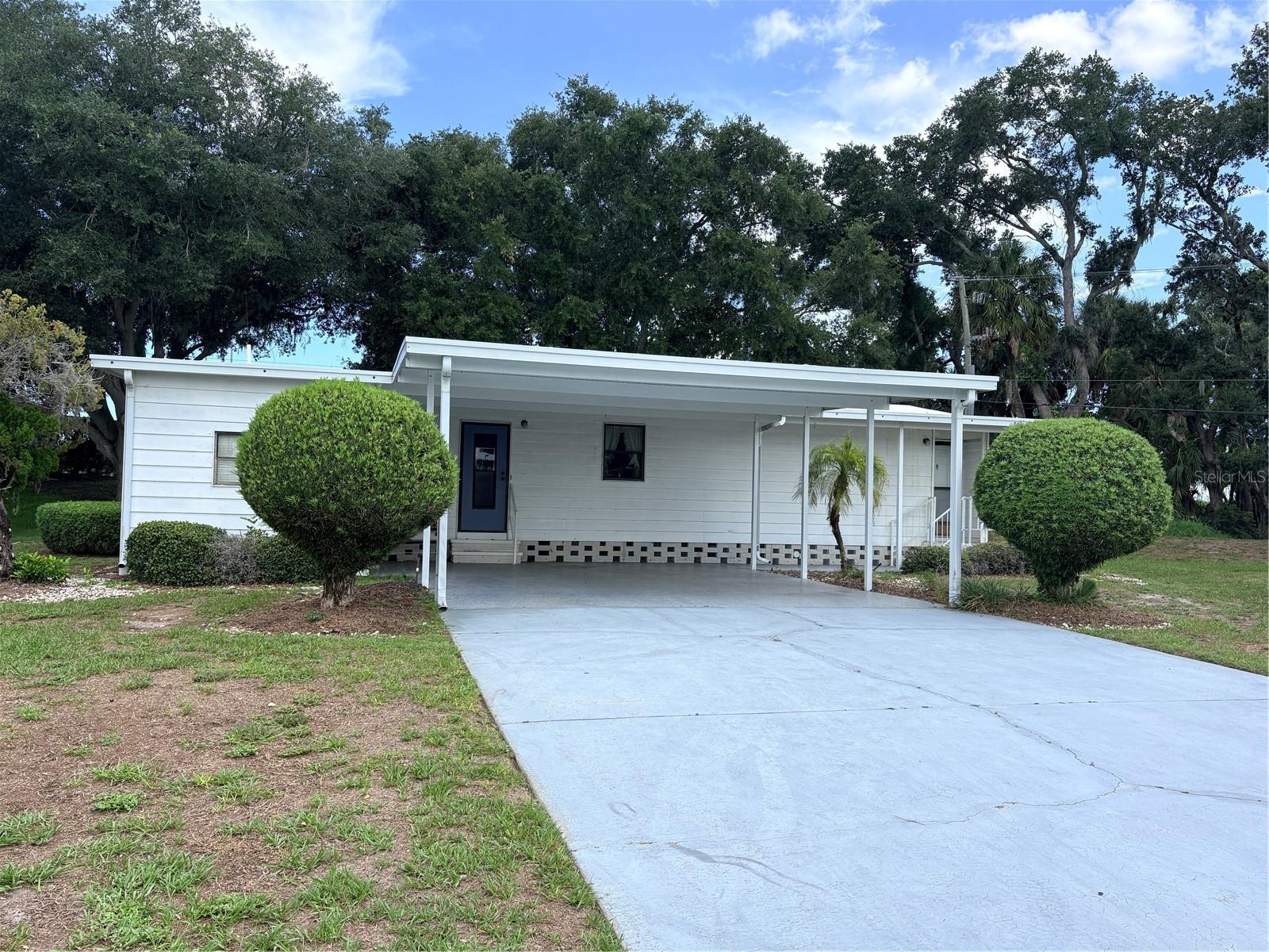 IMPERIAL LAKES ESTATES - Residential