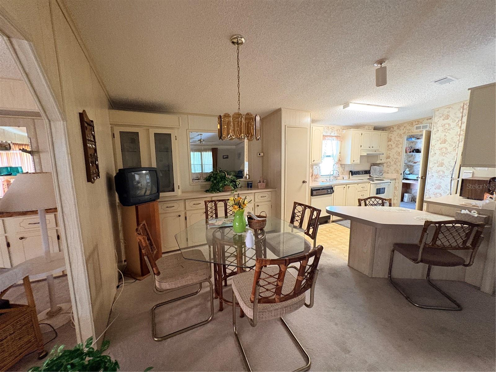 IMPERIAL LAKES ESTATES - Residential