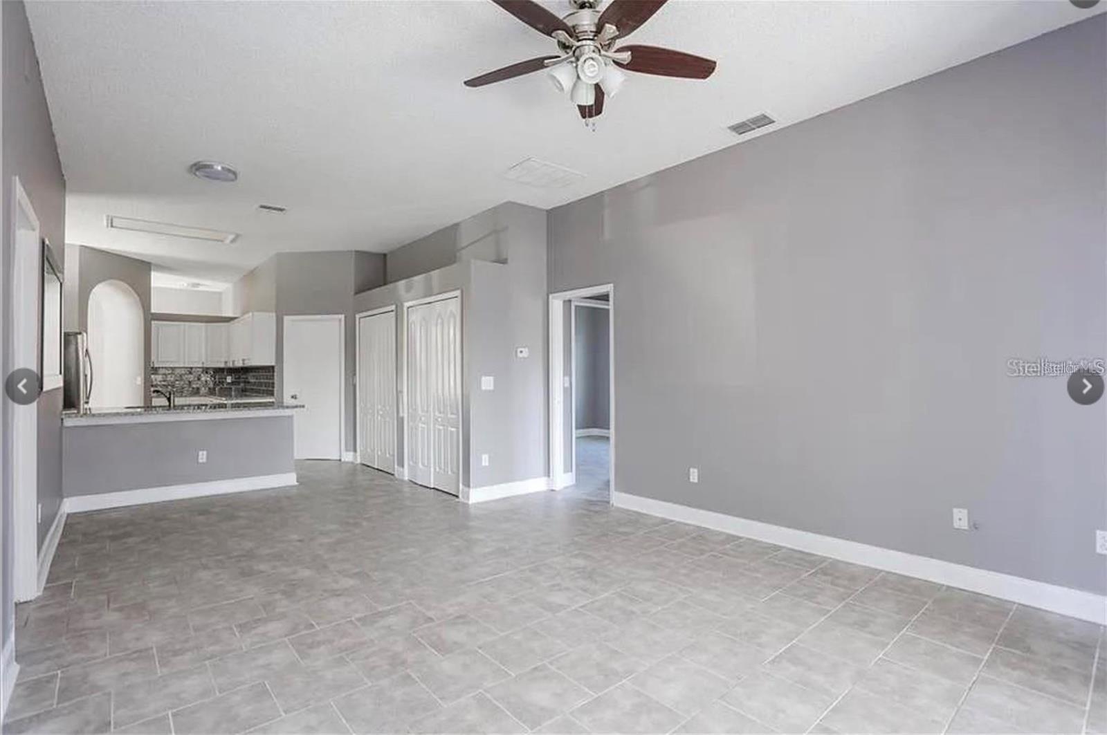 WOODBURY ROAD PATIO HOMES - Residential Lease