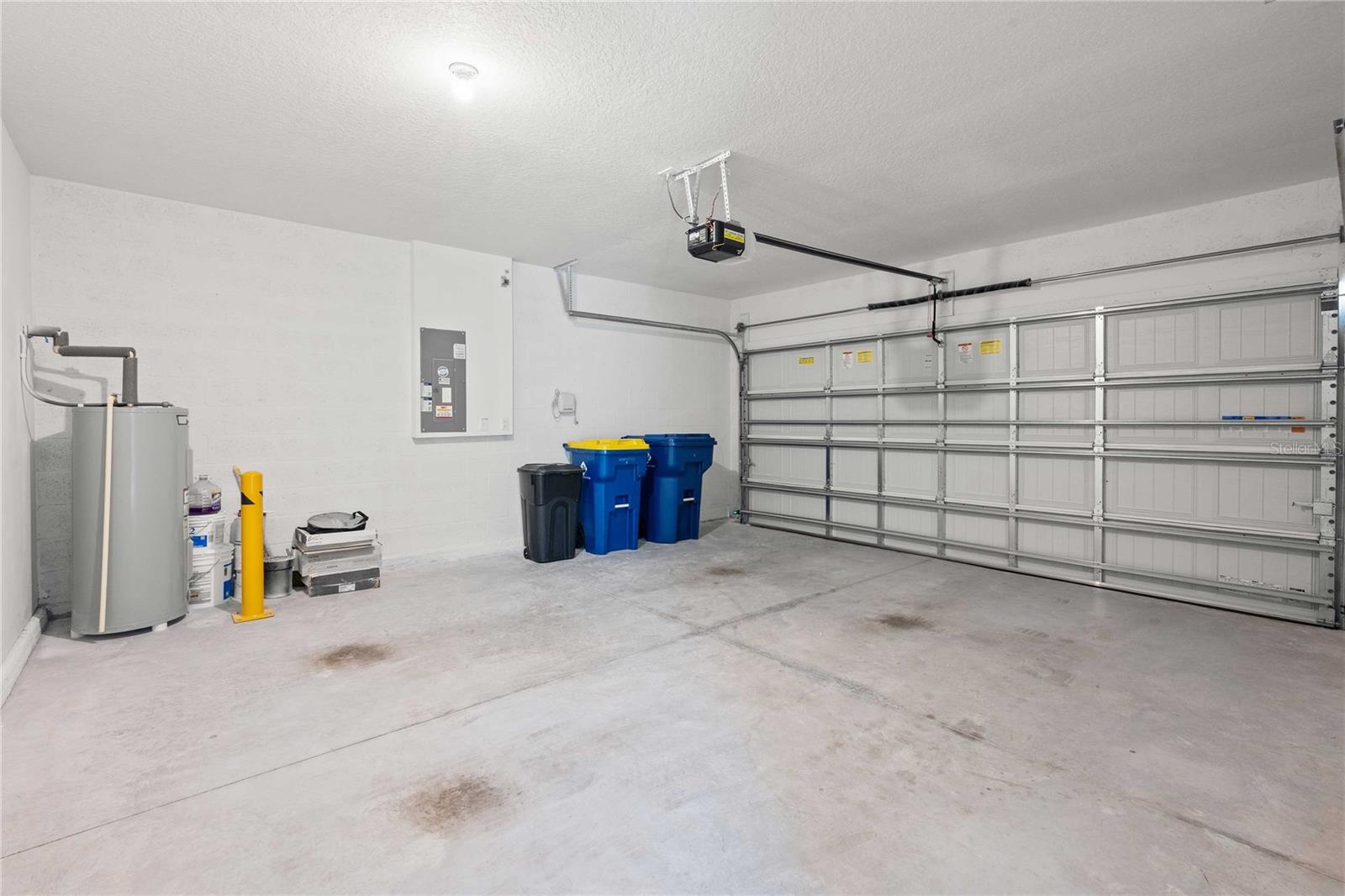 ZEPHYR PLACE - Residential