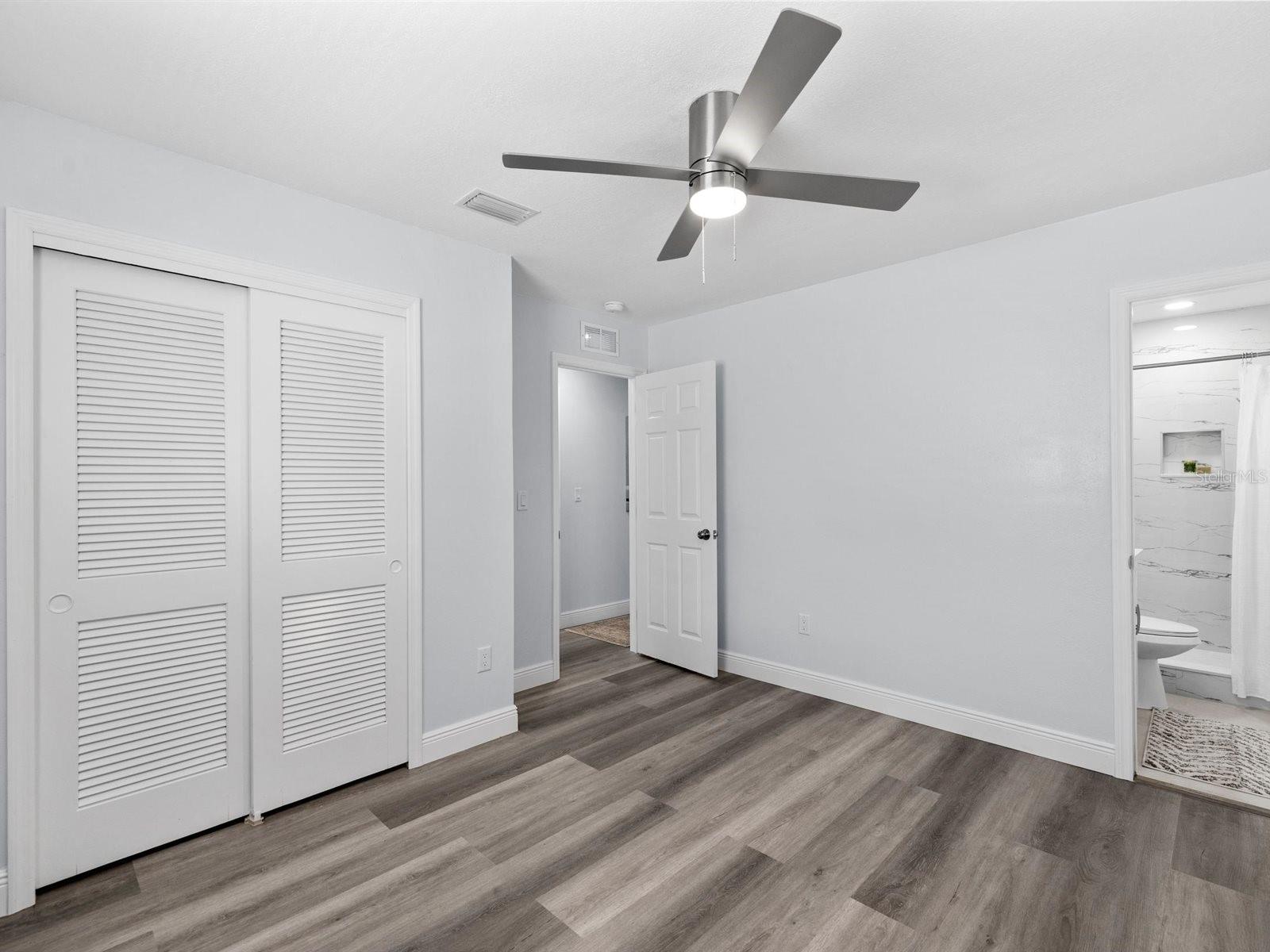 BAY CREST PARK UNIT 03 - Residential