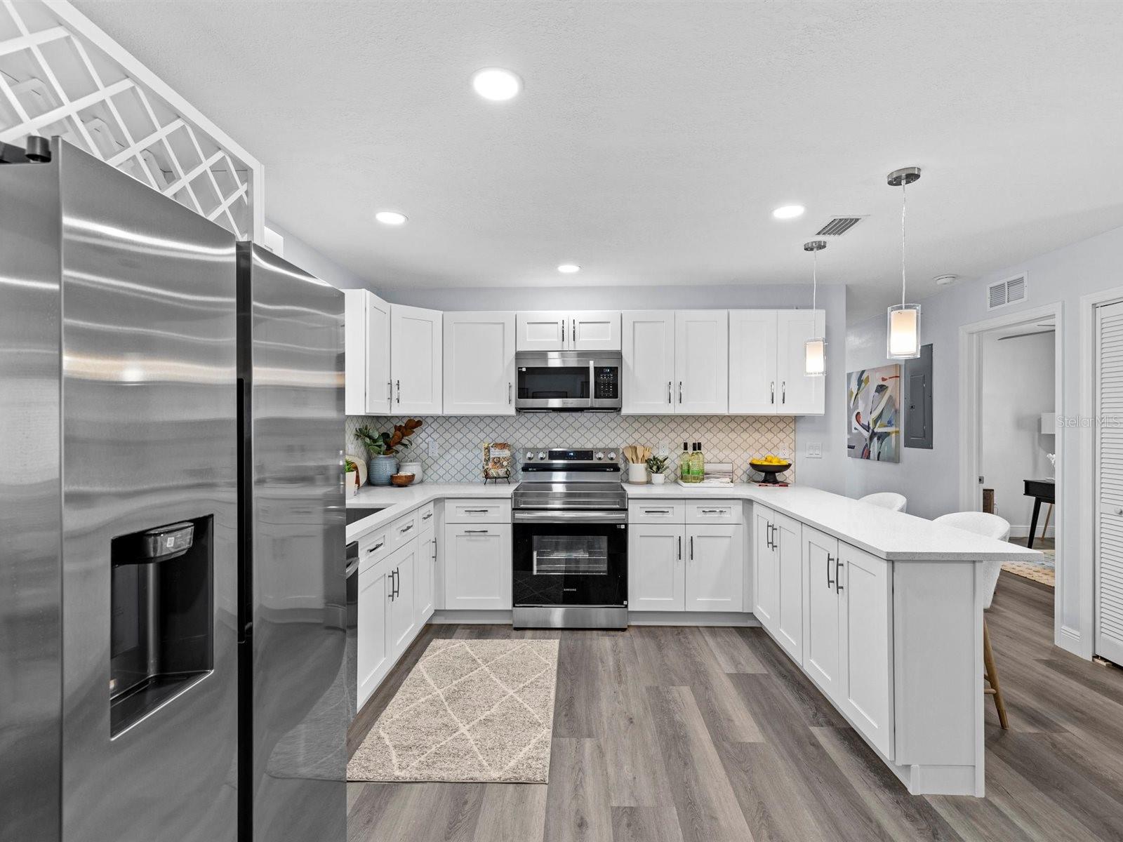 BAY CREST PARK UNIT 03 - Residential