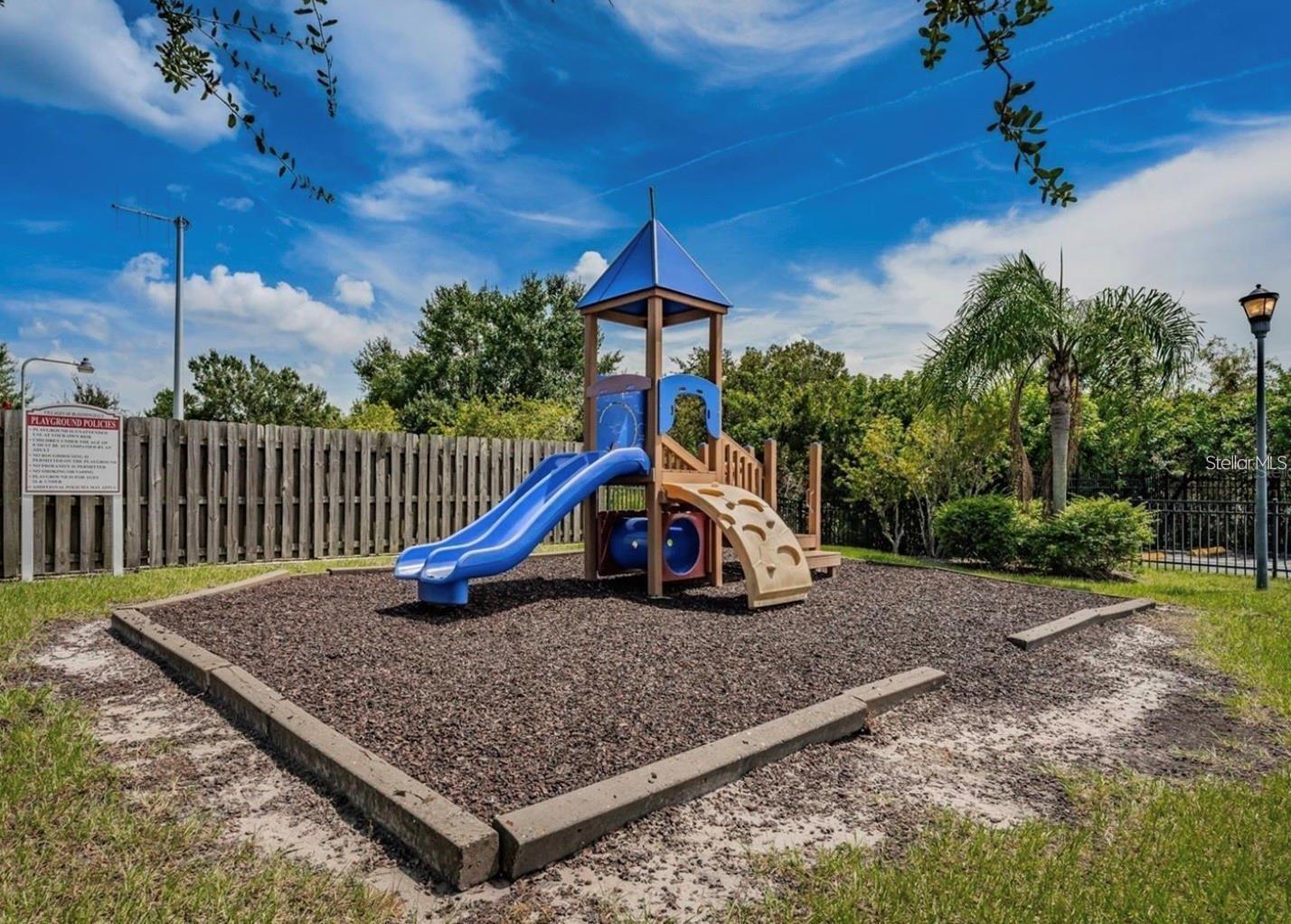 VILLAGES OF BLOOMINGDALE CONDO - Residential