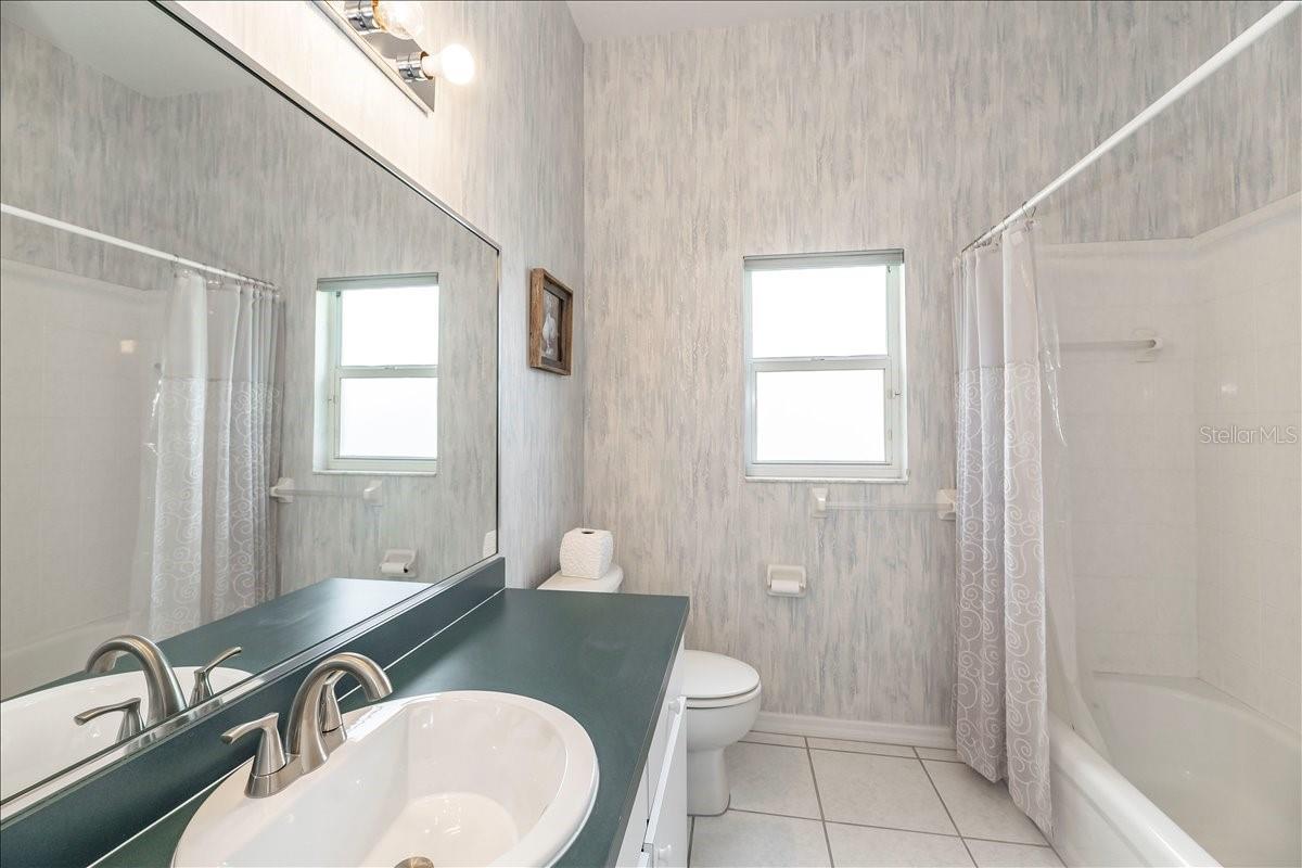 WOODBURY PH TWO ADD - Residential Lease