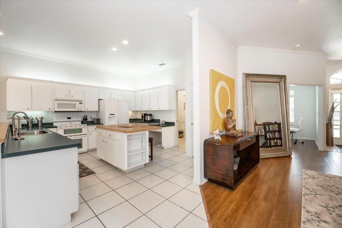 WOODBURY PH TWO ADD - Residential Lease