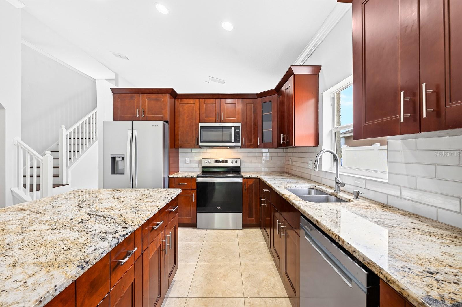 LAKE KEHOE PRESERVE 45/87 - Residential