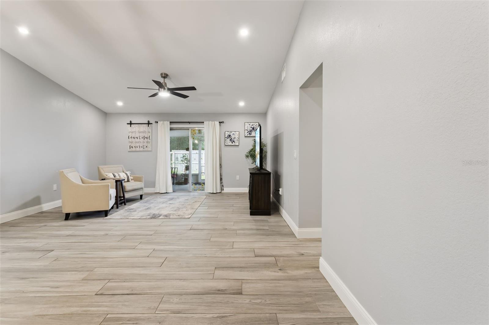 SOUTHGROVE PH 02 - Residential