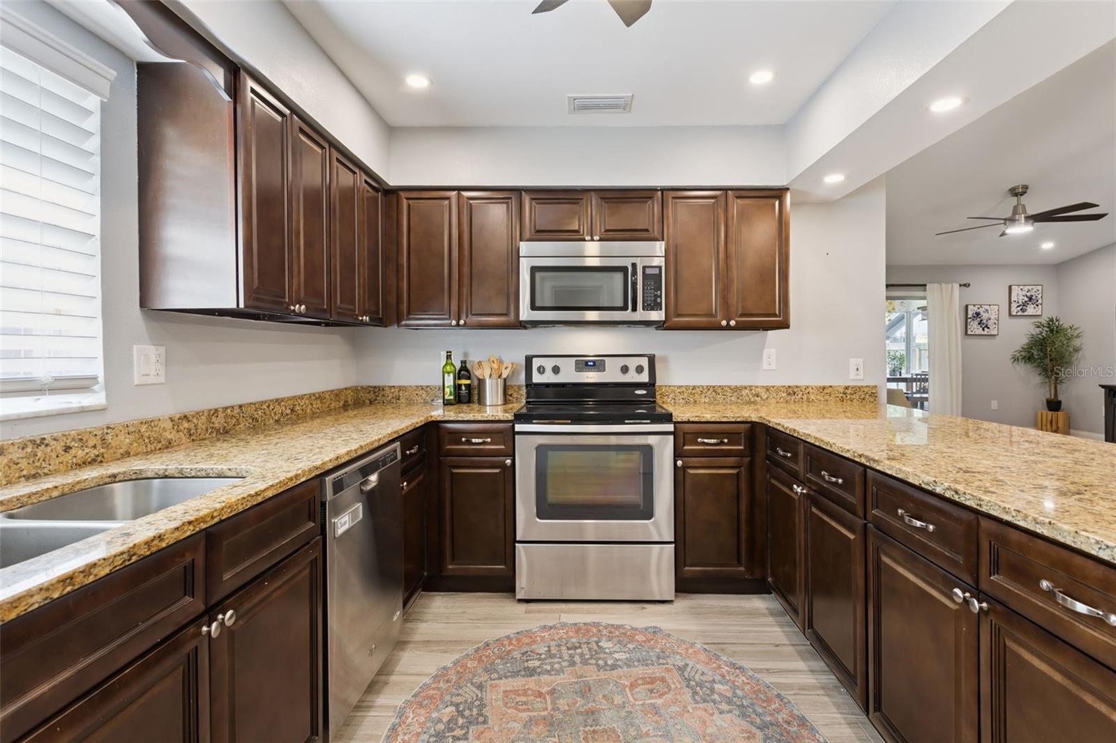 SOUTHGROVE PH 02 - Residential