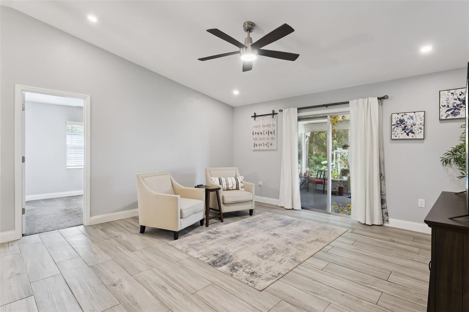 SOUTHGROVE PH 02 - Residential