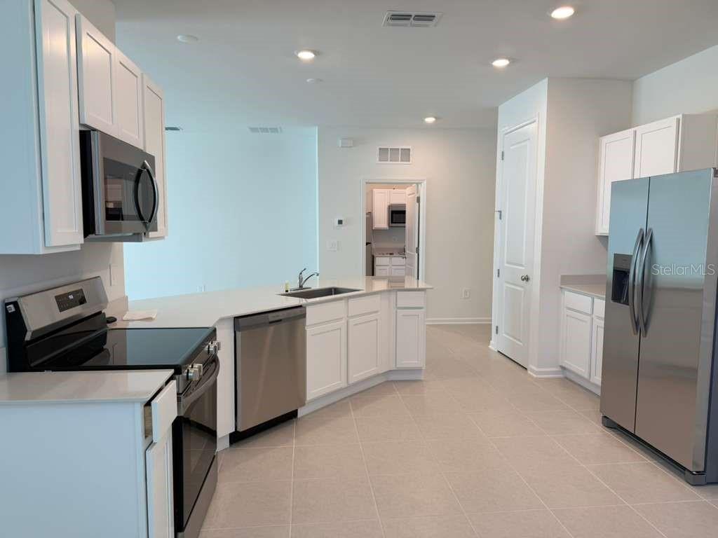 WYNNSTONE 50S - Residential Lease