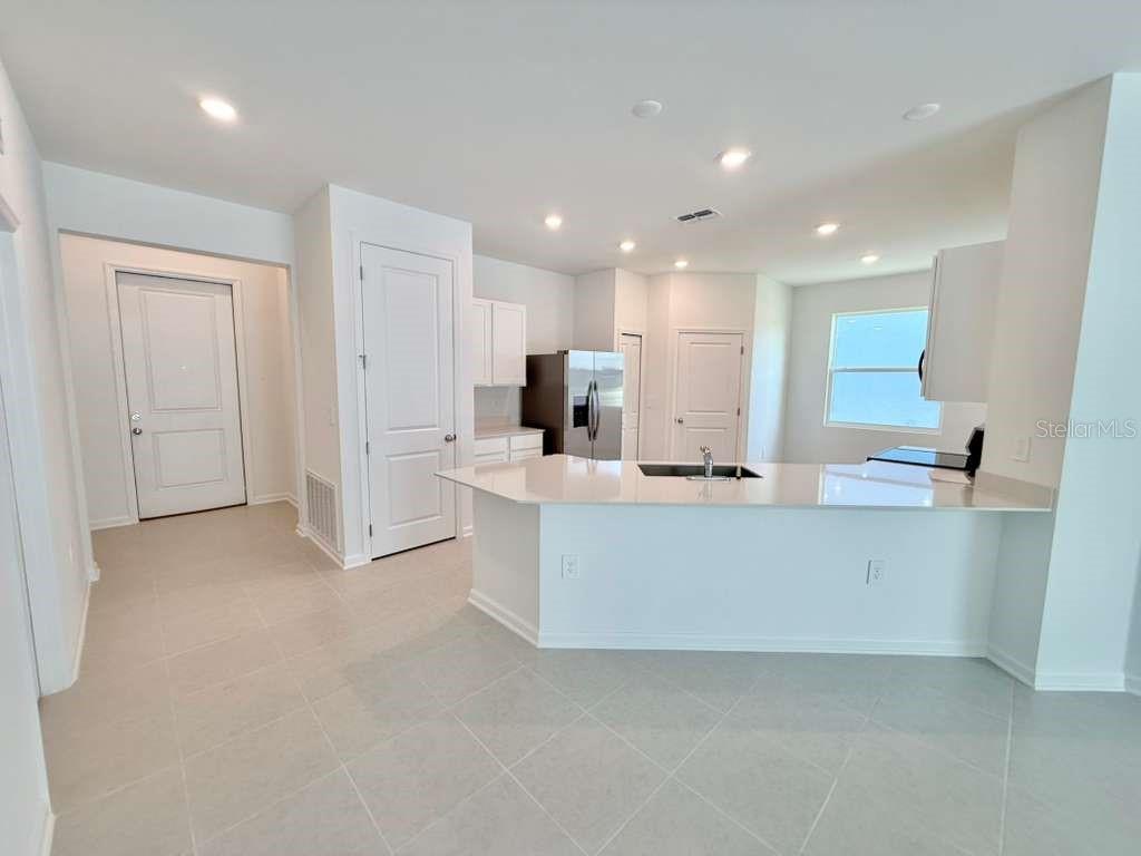 WYNNSTONE 50S - Residential Lease