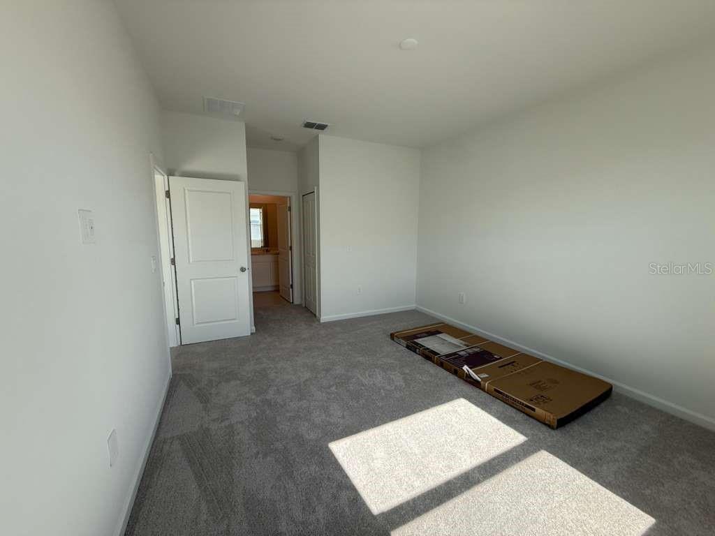 WYNNSTONE 50S - Residential Lease