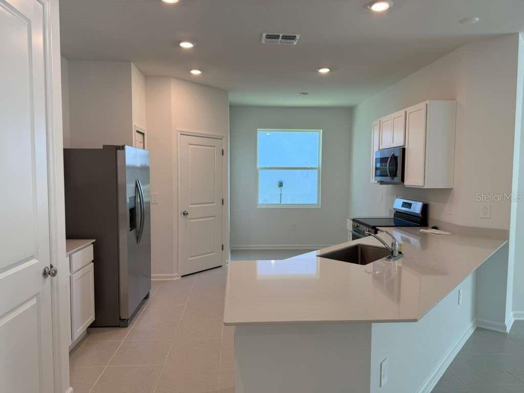 WYNNSTONE 50S - Residential Lease