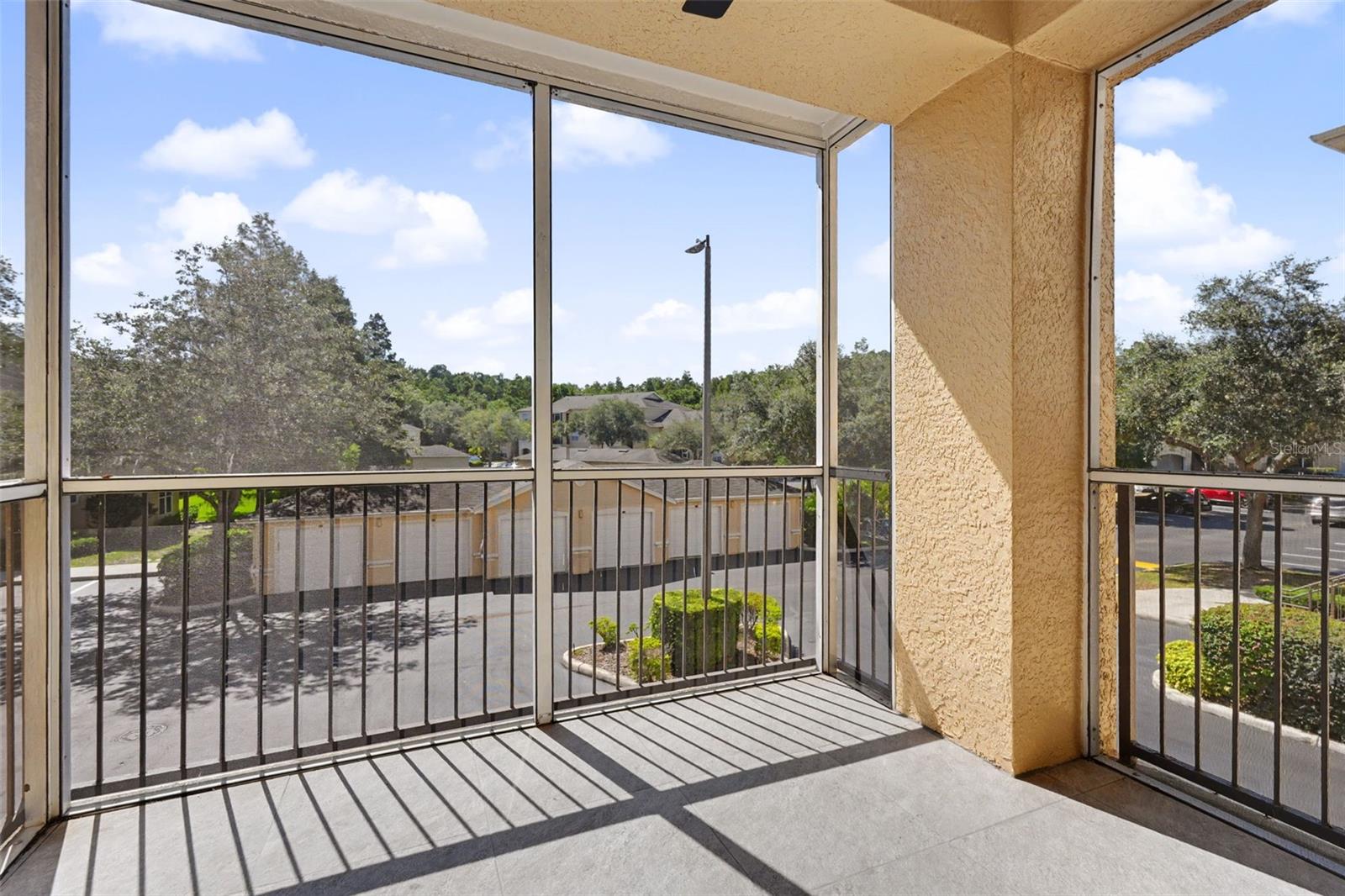 OXFORD PLACE AT TAMPA PALMS A - Residential