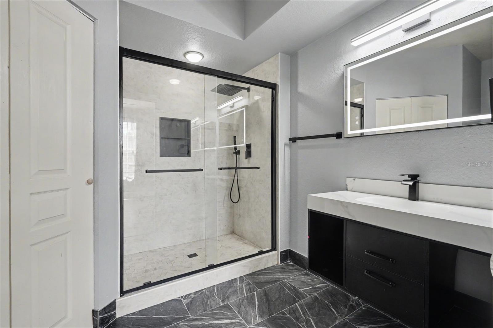 OXFORD PLACE AT TAMPA PALMS A - Residential